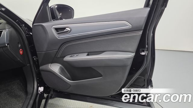 Renault Korea XM3 1.3 TCe RE Signature 2022 — фото 24