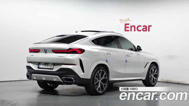 BMW X6 (G06) xDrive40i M Sport 2021 — фото 2