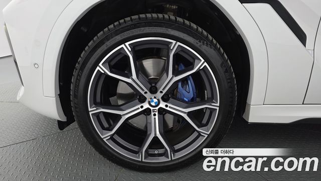 BMW X6 (G06) xDrive40i M Sport 2021 — фото 5