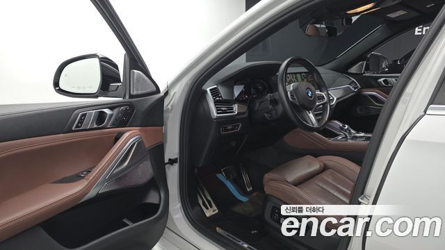 BMW X6 (G06) xDrive40i M Sport 2021 — фото 10
