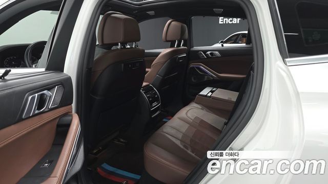 BMW X6 (G06) xDrive40i M Sport 2021 — фото 15