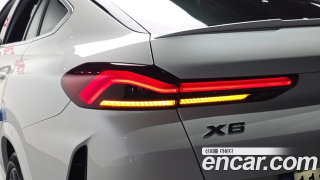 BMW X6 (G06) xDrive40i M Sport 2021 — фото 29