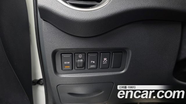 Renault Korea QM5 Neo Gasoline 2WD RE 2016 — фото 33