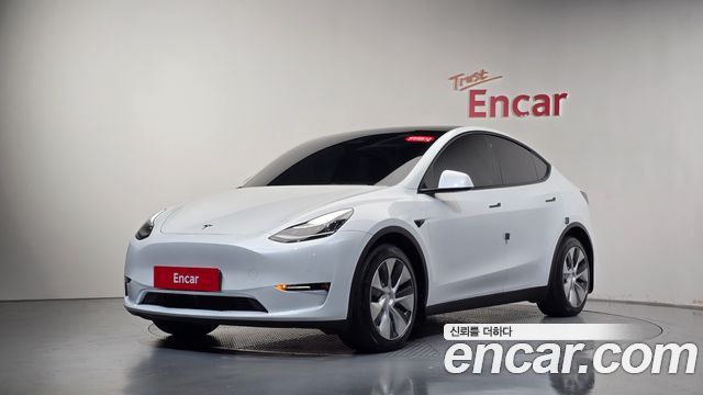 Tesla Model Y Long Range AWD 2022 — фото 11
