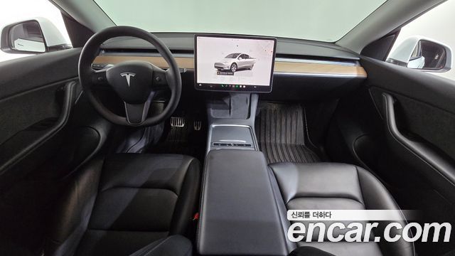 Tesla Model Y Long Range AWD 2022 — фото 7