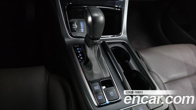 Hyundai Grandeur (IG) 2.4 Premium 2019 — фото 9