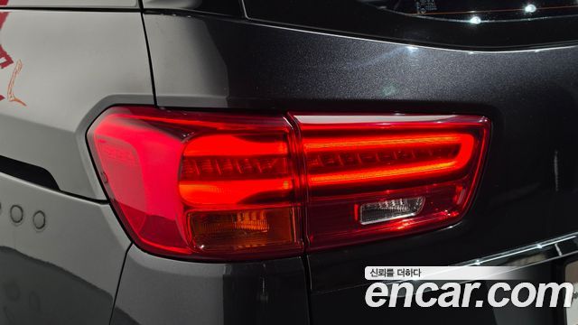 Kia Carnival 9-Seater Noblesse Special 2020 — фото 23