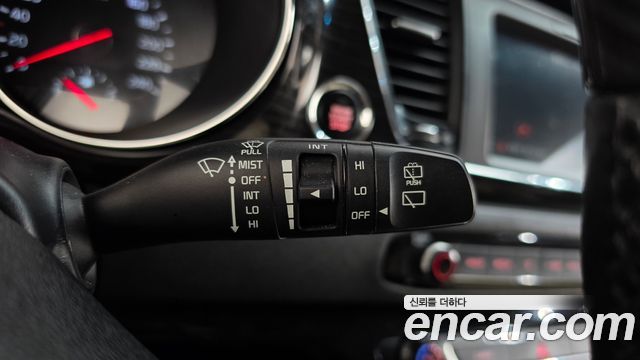 Kia Carnival 9-Seater Noblesse Special 2020 — фото 27