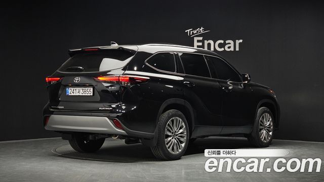 Toyota Highlander (IV) 2.5 4WD Platimum 2026 — фото 2