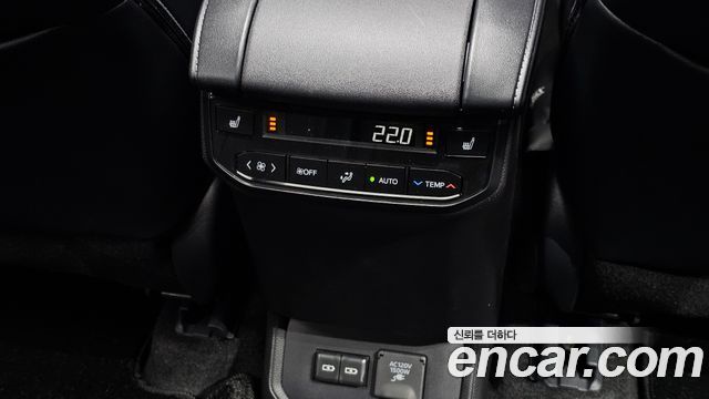 Toyota Highlander (IV) 2.5 4WD Platimum 2026 — фото 27