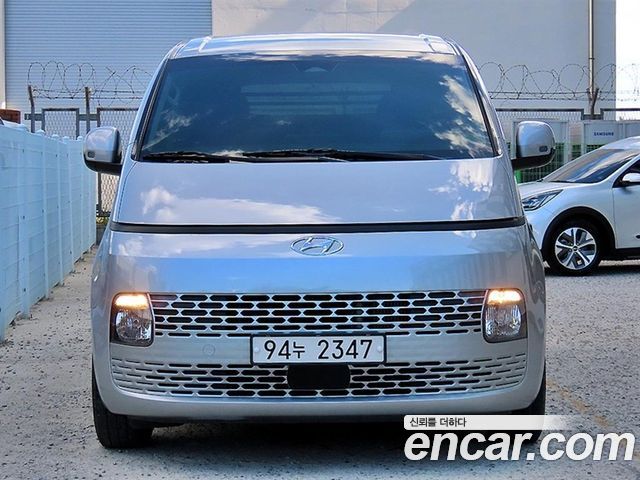 Hyundai Staria Cargo 3-Seater Modern 2022 — фото 3