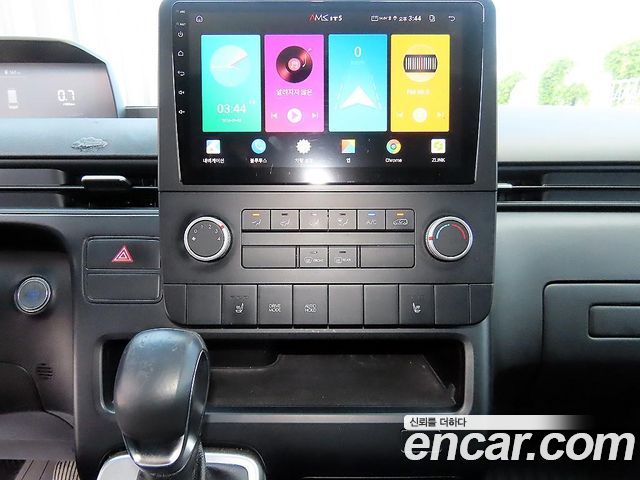 Hyundai Staria Cargo 3-Seater Modern 2022 — фото 19