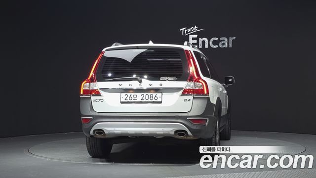 Volvo XC70 D4 3rd 2015 — фото 4
