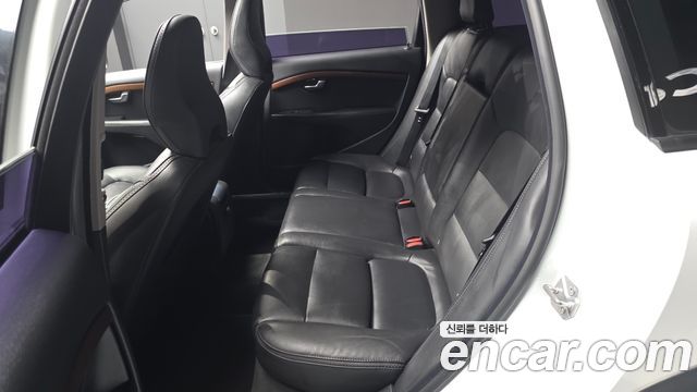 Volvo XC70 D4 3rd 2015 — фото 12