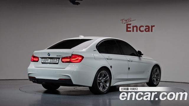 BMW 3 Series (F30) 330e iPerformance M Sport 2018 — фото 2