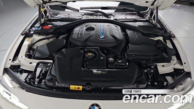 BMW 3 Series (F30) 330e iPerformance M Sport 2018 — фото 6