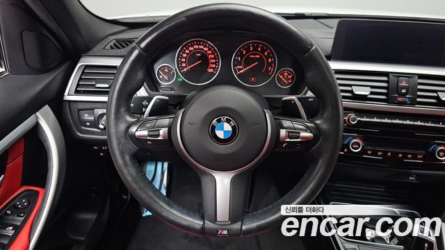 BMW 3 Series (F30) 330e iPerformance M Sport 2018 — фото 13