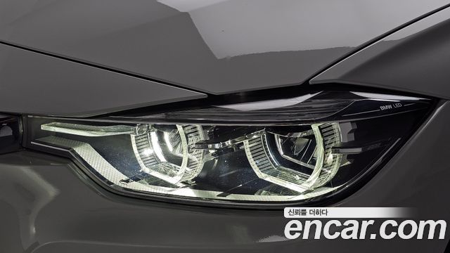 BMW 3 Series (F30) 330e iPerformance M Sport 2018 — фото 22