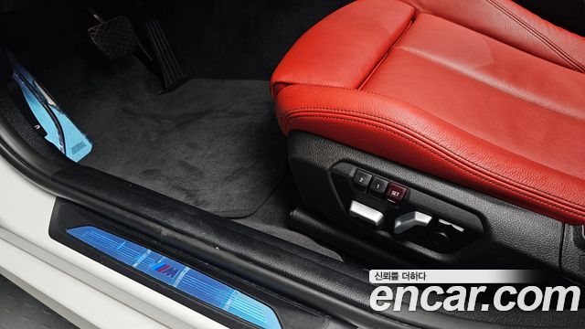 BMW 3 Series (F30) 330e iPerformance M Sport 2018 — фото 29