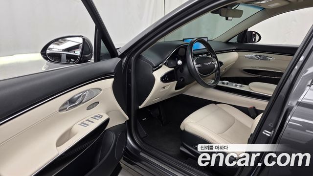 Genesis GV70 2.2 Diesel 2WD 2022 — фото 10