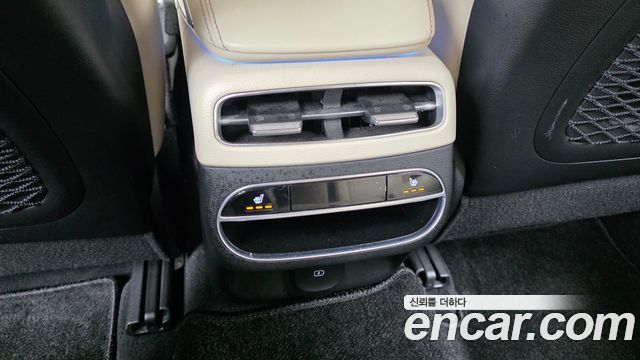 Genesis GV70 2.2 Diesel 2WD 2022 — фото 19