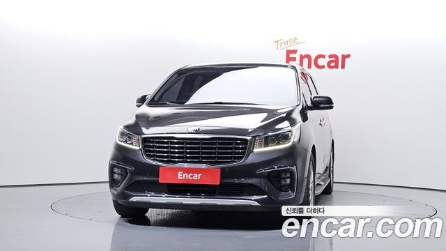 Kia Carnival 9-Seater Noblesse 2019 — фото 3