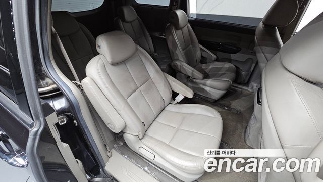 Kia Carnival 9-Seater Noblesse 2019 — фото 11