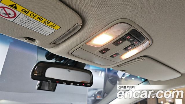 Kia Carnival 9-Seater Noblesse 2019 — фото 18