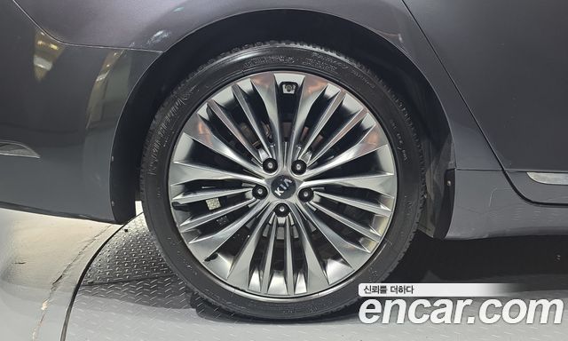 Kia K7 2.4 GDI Limited 2017 — фото 5