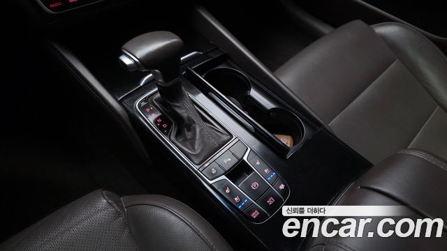 Kia K7 2.4 GDI Limited 2017 — фото 9