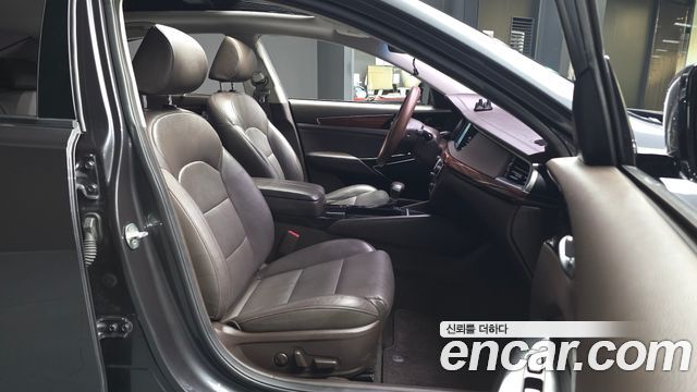 Kia K7 2.4 GDI Limited 2017 — фото 12
