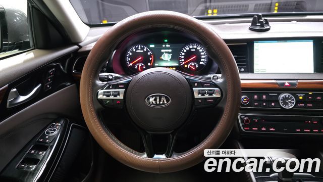 Kia K7 2.4 GDI Limited 2017 — фото 13