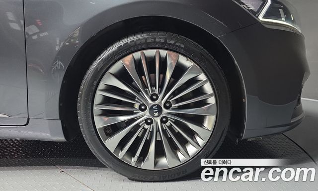 Kia K7 2.4 GDI Limited 2017 — фото 21