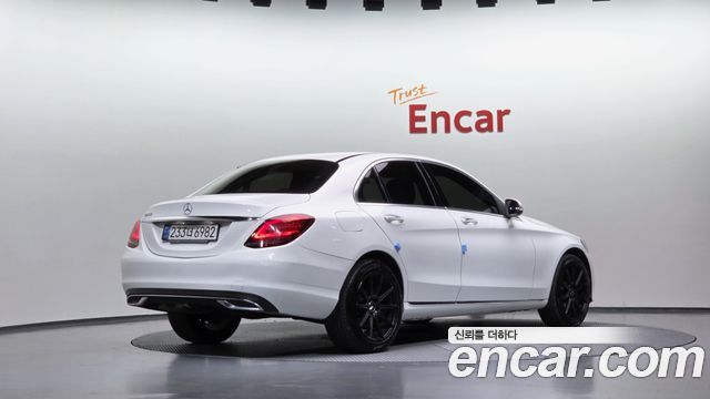 Mercedes-Benz C-Class (W205) C200 Avantgarde 2020 — фото 2