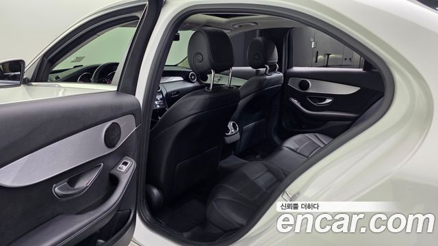 Mercedes-Benz C-Class (W205) C200 Avantgarde 2020 — фото 32