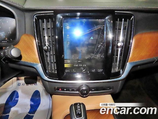 Volvo S90 T5 Inscription 2019 — фото 16