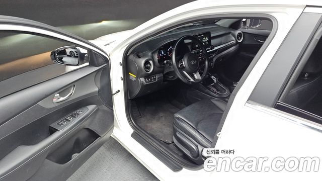 Kia K3 Prestige 2019 — фото 11