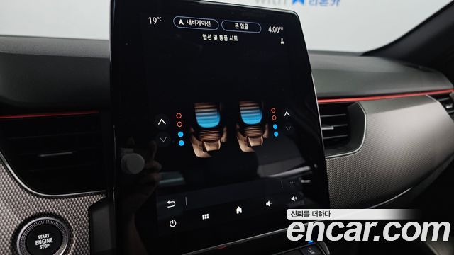 Renault Korea XM3 1.3 TCe RE Inspire 2023 — фото 16