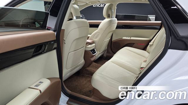 Hyundai Grandeur Hybrid (GN7) Calligraphy 2023 — фото 15