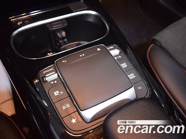 Mercedes-Benz A-Class (W177) AMG A35 4MATIC Sedan 2022 — фото 17