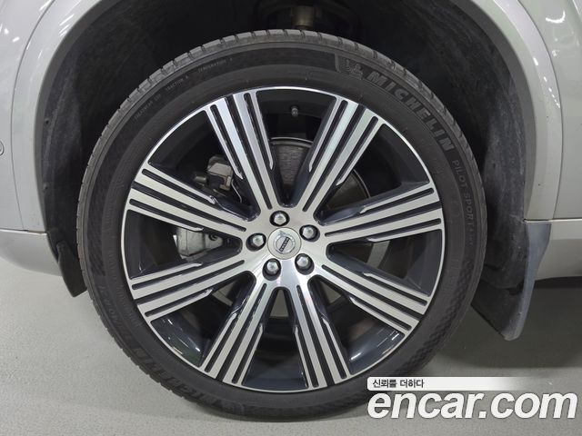 Volvo XC90 (II) T8 Ultimate Bright Hybrid 2023 — фото 18
