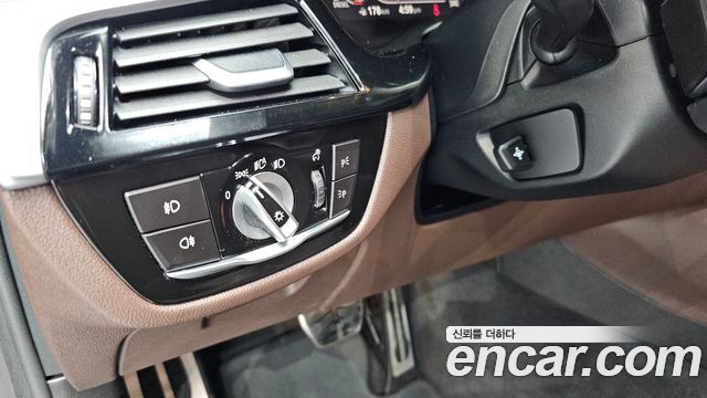 BMW 5 Series (G30) 520d M Sport Package Plus 2020 — фото 14