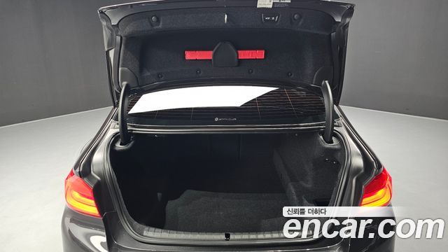 BMW 5 Series (G30) 520d M Sport Package Plus 2020 — фото 34