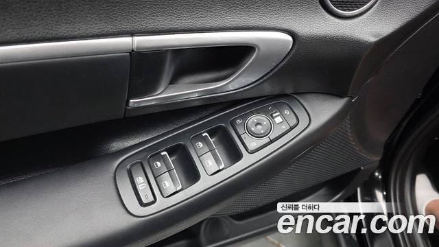 Hyundai Sonata (DN8) 2.0 LPG(rental car) Style 2020 — фото 17