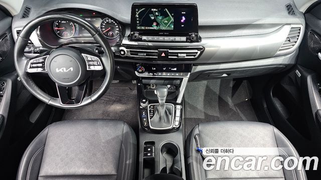 Kia Seltos Gasoline 1.6 Turbo 4WD Signature 2023 — фото 7