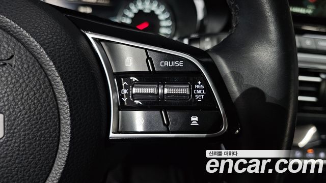 Kia Seltos Gasoline 1.6 Turbo 4WD Signature 2023 — фото 18