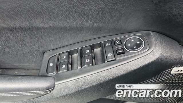 Kia Seltos Gasoline 1.6 Turbo 4WD Signature 2023 — фото 19