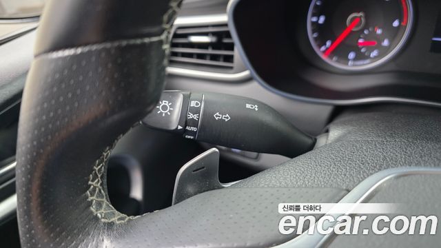 Genesis G70 2.2D Advanced 2019 — фото 20