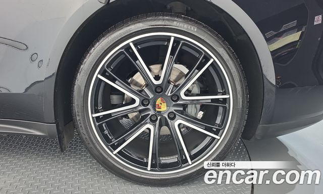 Porsche Panamera (971) 2.9 4S 2018 — фото 21