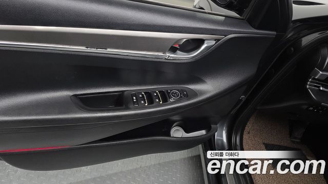 Hyundai Grandeur (IG) 2.5 Premium Choice 2021 — фото 18